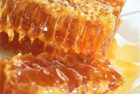 Мед и коричневый сахар при диабете - в чем их польза?