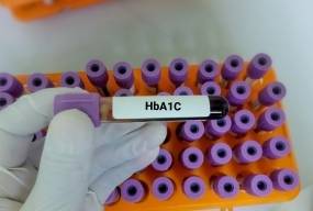 Контроль HbA1c допоможе знизити ризик інфаркту та інсульту при діабеті