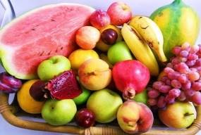 Фрукти та ягоди: найцукровіші та найкорисніші варіанти для людей з діабетом