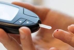 Як часто потрібно перевіряти рівень цукру в крові людям з діабетом