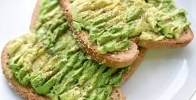 Низьковуглеводні закуски та снеки. Швидко і просто!