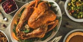 Що відбувається з організмом, коли ви переїдаєте на свята — і як цього уникнути