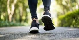 Забудьте про 10 тисяч кроків: ось скільки насправді потрібно ходити щодня