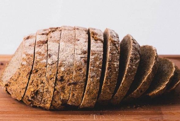 Какой хлеб можно при диабете, а какой нет? - изображение