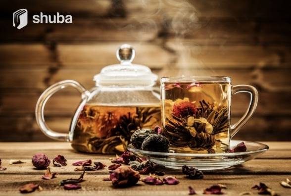 Напої для прохолодних вечорів: 3 рецепти зігрівального чаю - изображение