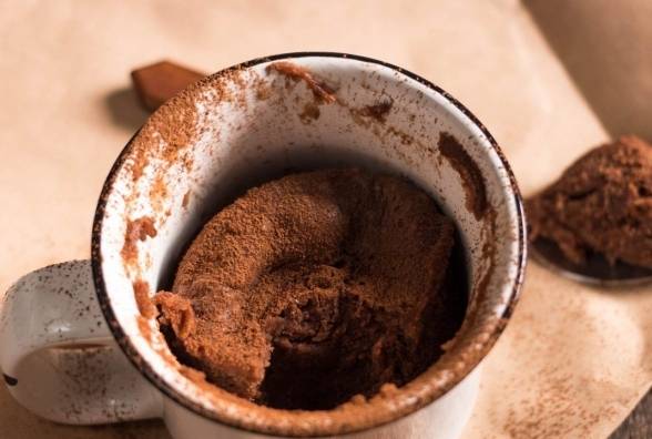 Шоколадний капкейк без цукру за 6 хвилин - изображение