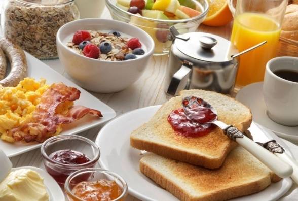 4 продукти, які не варто їсти на сніданок - изображение