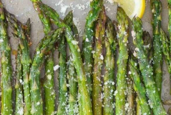 Харчування при діабеті: 5 найкращих продуктів квітня - изображение