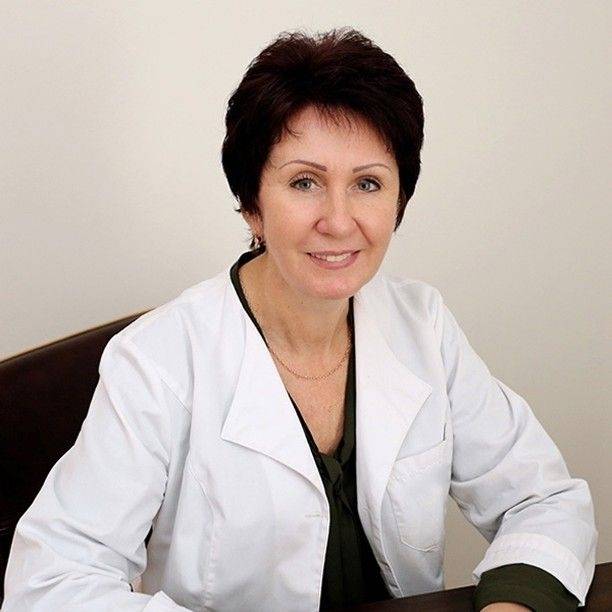 Ірина Чикалова, лікарка-ендокринологиня вищої категорії, к.м.н., членкиня ESE