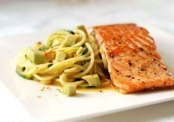 Кленовый сироп – полезная диа-сладость - 5 фото Кленовый сироп – полезная диа-сладость - 5 изображение