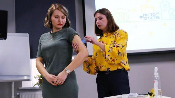 В Виннице прошел семинар ``Современные диа-технологии`` - 3 фото В Виннице прошел семинар ``Современные диа-технологии`` - 3 изображение