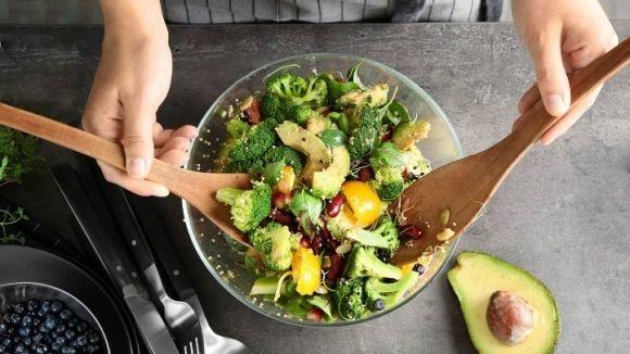 Диета при инсулинорезистентности: обзор правильной системы питания для людей с диабетом - 4 фото Диета при инсулинорезистентности: обзор правильной системы питания для людей с диабетом - 4 изображение