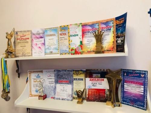 ``Наша миссия – поддерживать и вдохновлять тех, кому сейчас тяжело`` - 5 фото ``Наша миссия – поддерживать и вдохновлять тех, кому сейчас тяжело`` - 5 изображение