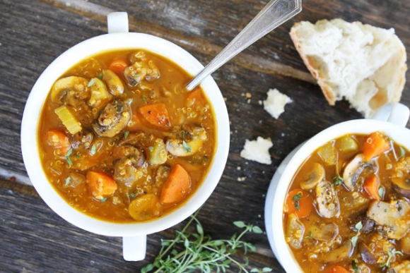 Грибний суп з кіноа. Затишний рецепт - 2 фото Грибний суп з кіноа. Затишний рецепт - 2 изображение