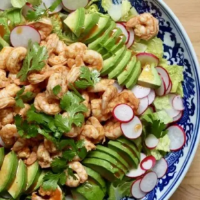 Салат з креветками, редисом і авокадо. Швидко, смачно, низьковуглеводно! - 2 изображение