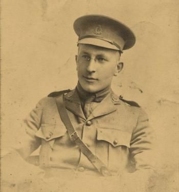 Фредерік Бантінг: 10 цікавих фактів з життя винахідника інсуліну - 2 фото Фредерік Бантінг: 10 цікавих фактів з життя винахідника інсуліну - 2 изображение