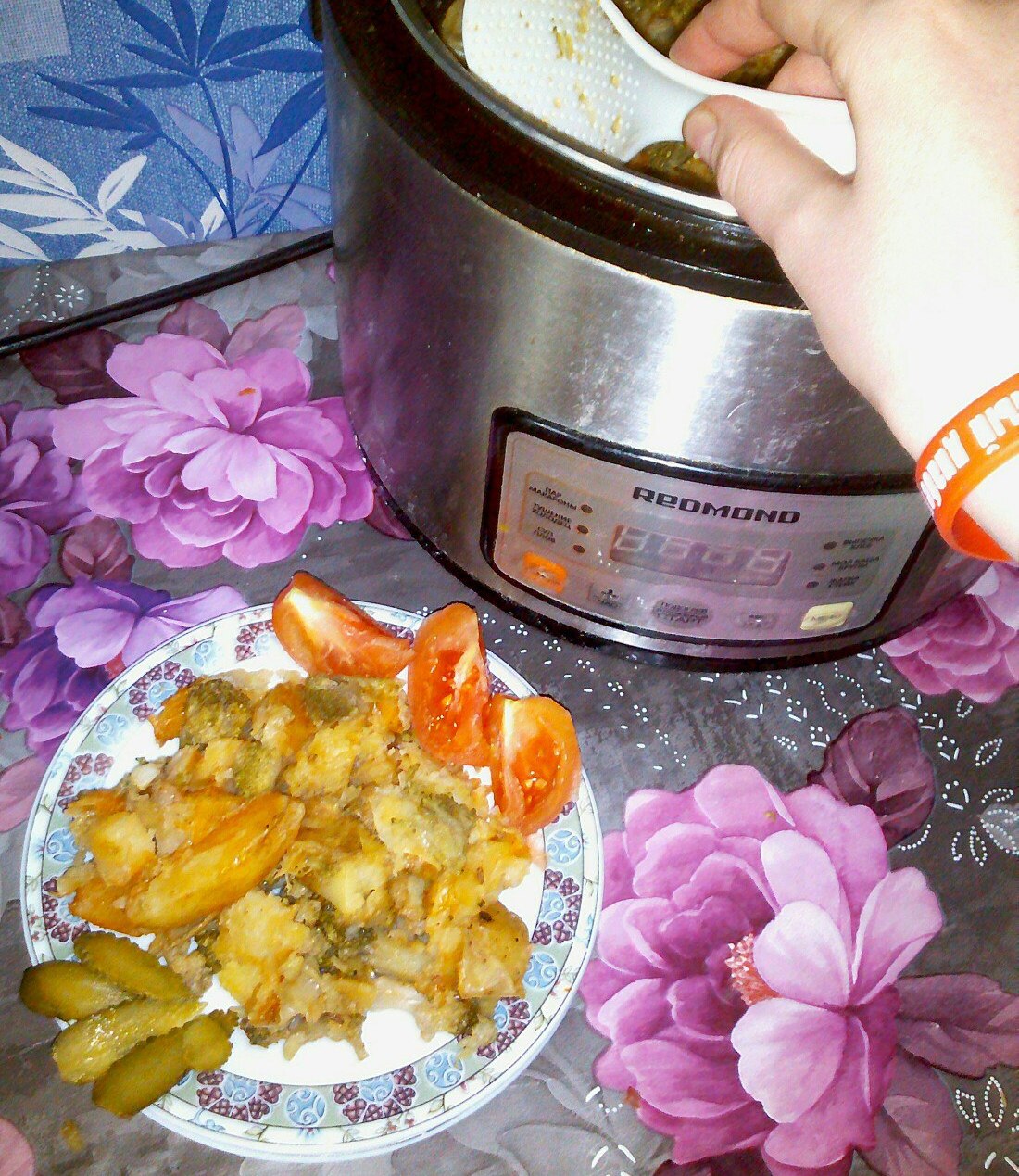 Картофель, запеченный с брокколи - 2 изображение