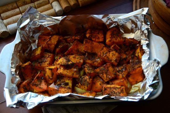 Тыква с пряными травами и пикантным соусом - 3 изображение